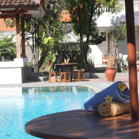 Kodja Beach Inn Kuta Lombok Exterior foto